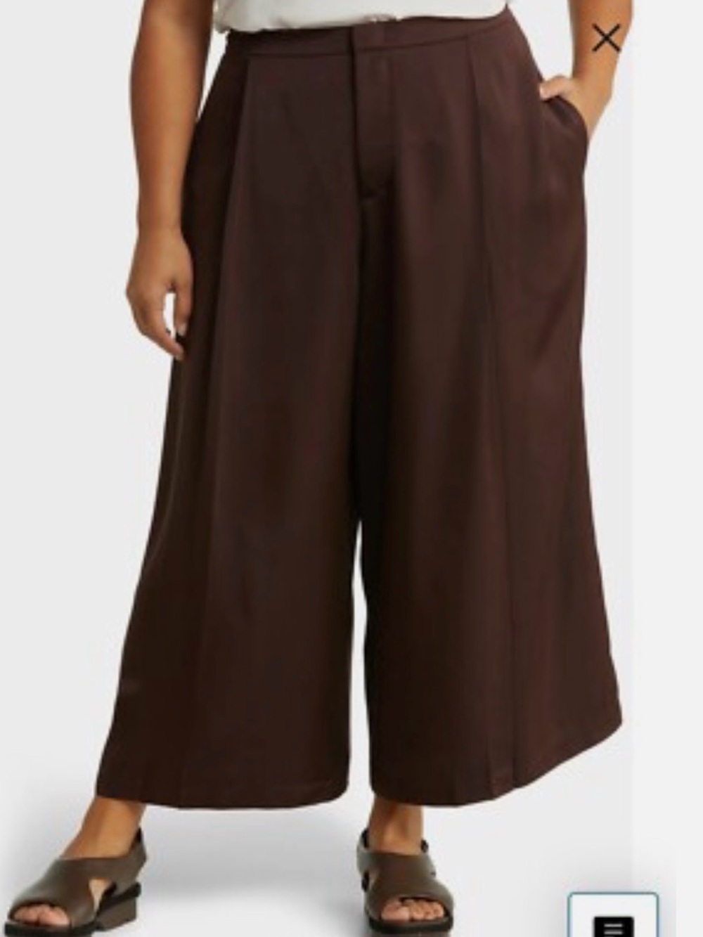 Vince. Satin Wide-Leg Cropped Pants in Chocolate Brown (22)